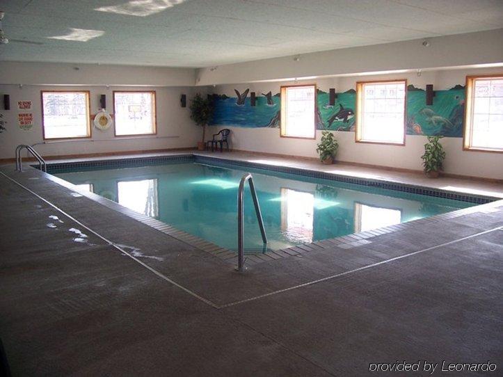 Budget Host Inn & Suites North Branch المرافق الصورة